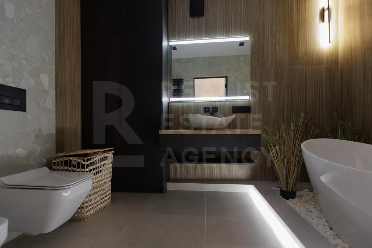 4-комнатная квартира, 206 м² — Изображение 4