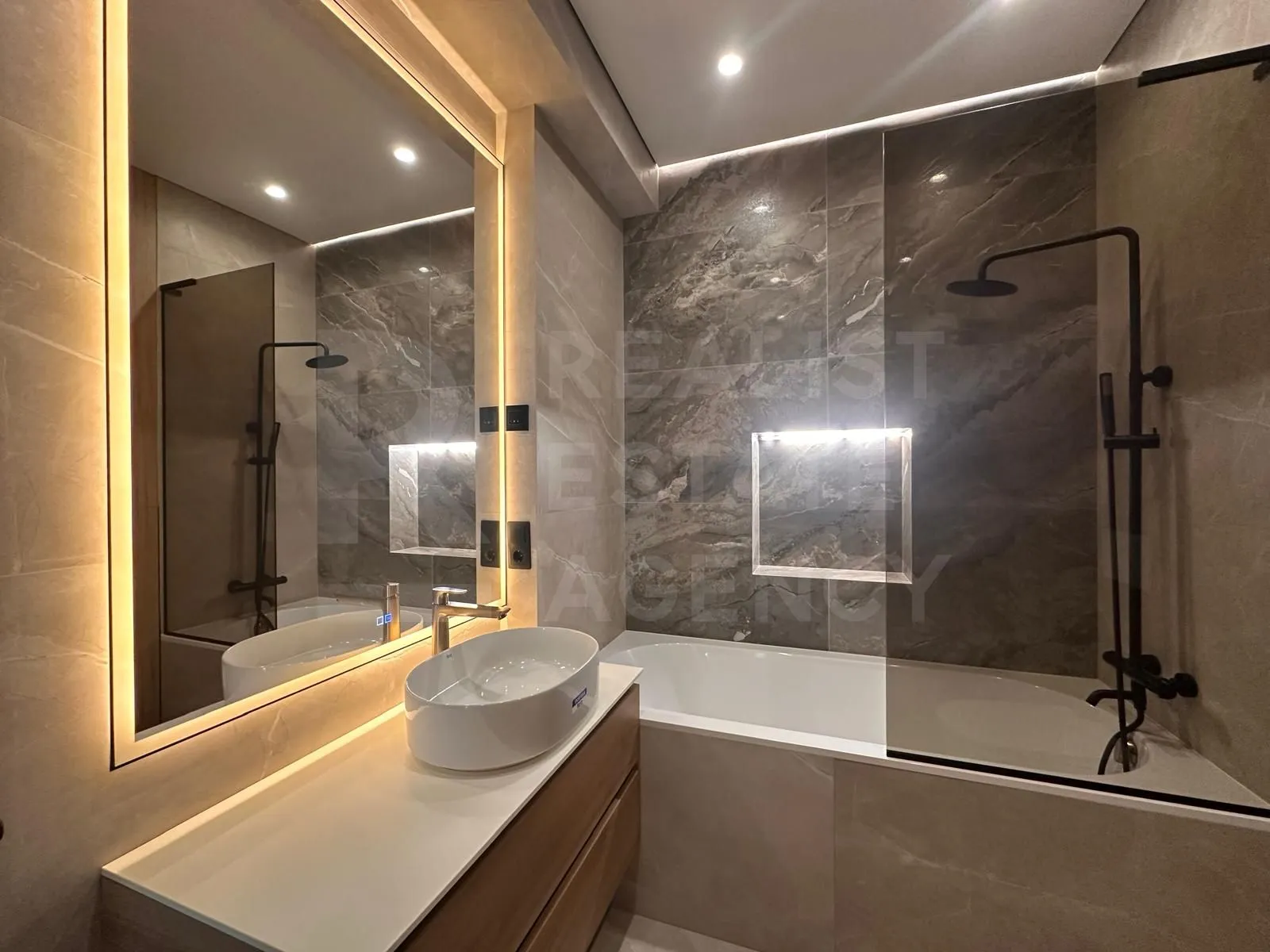 4-комнатная квартира, 130 м² — Изображение 4