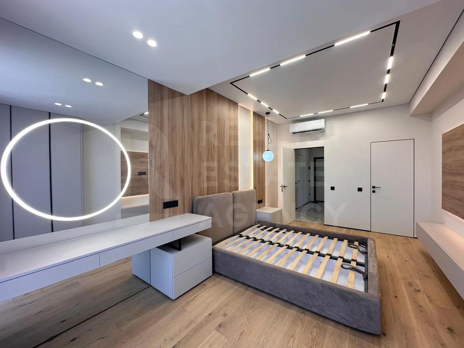 4-комнатная квартира, 130 м² — Изображение 3