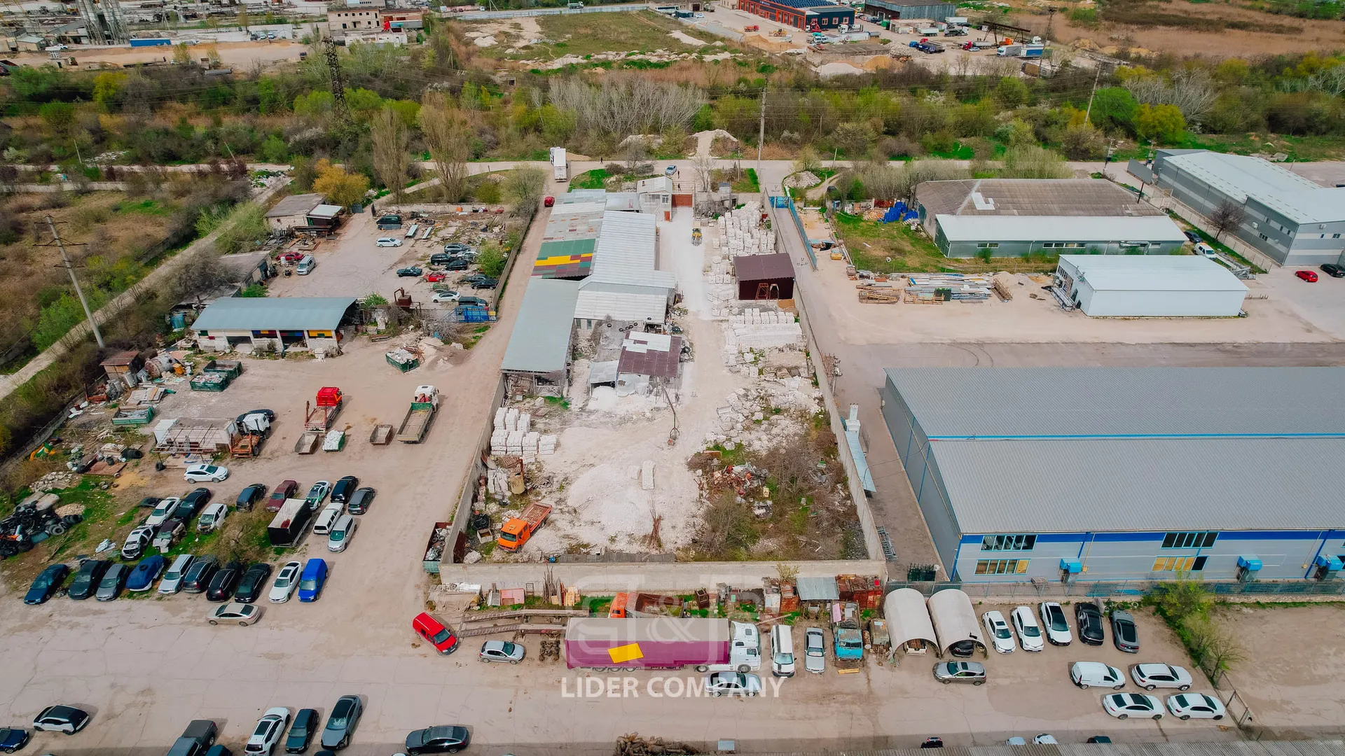 Коммерческое помещение, 4 500 м² — Изображение 1