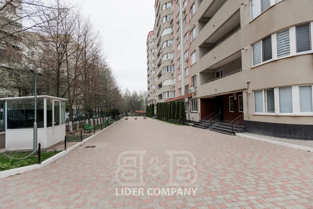 Spațiu comercial, 74 m² — Imagine 3