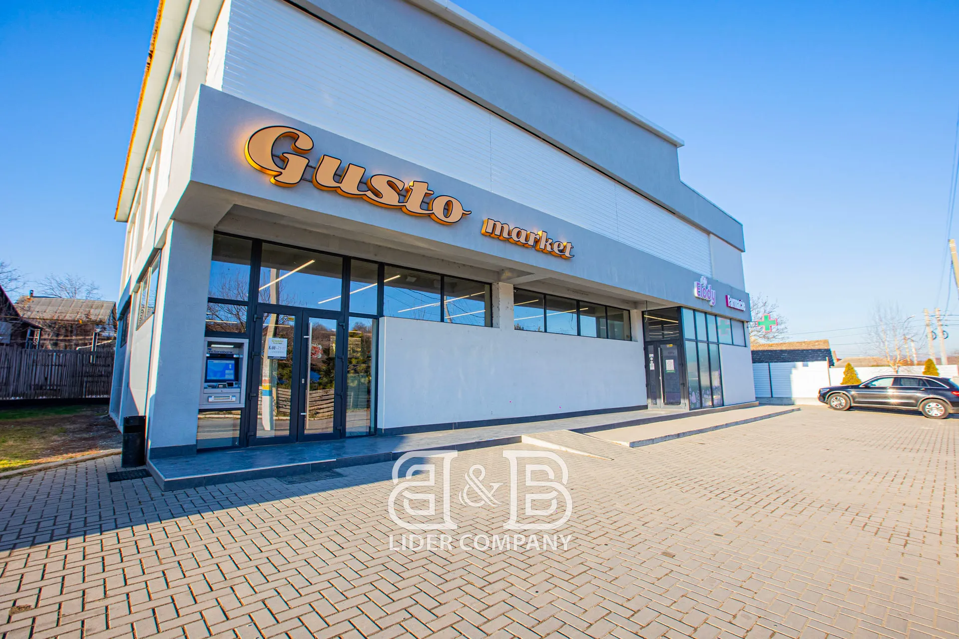 Spațiu comercial, 277 m² — Imagine 2