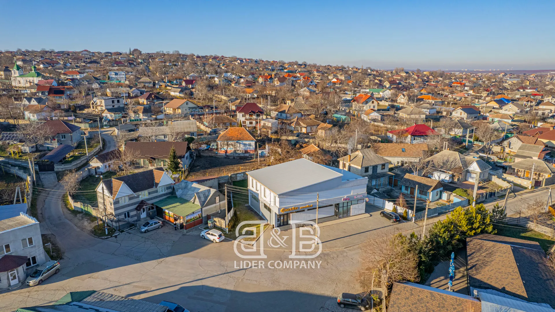 Spațiu comercial, 277 m² — Imagine 3