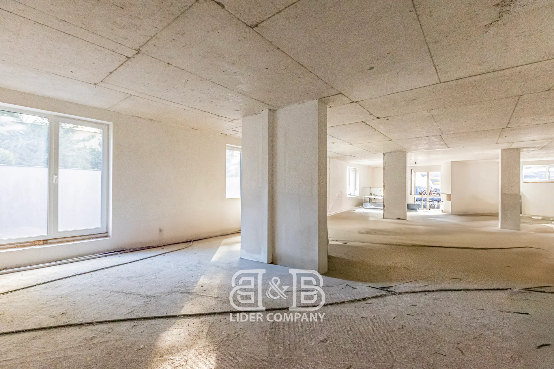 Spațiu comercial, 278 m² — Imagine 1