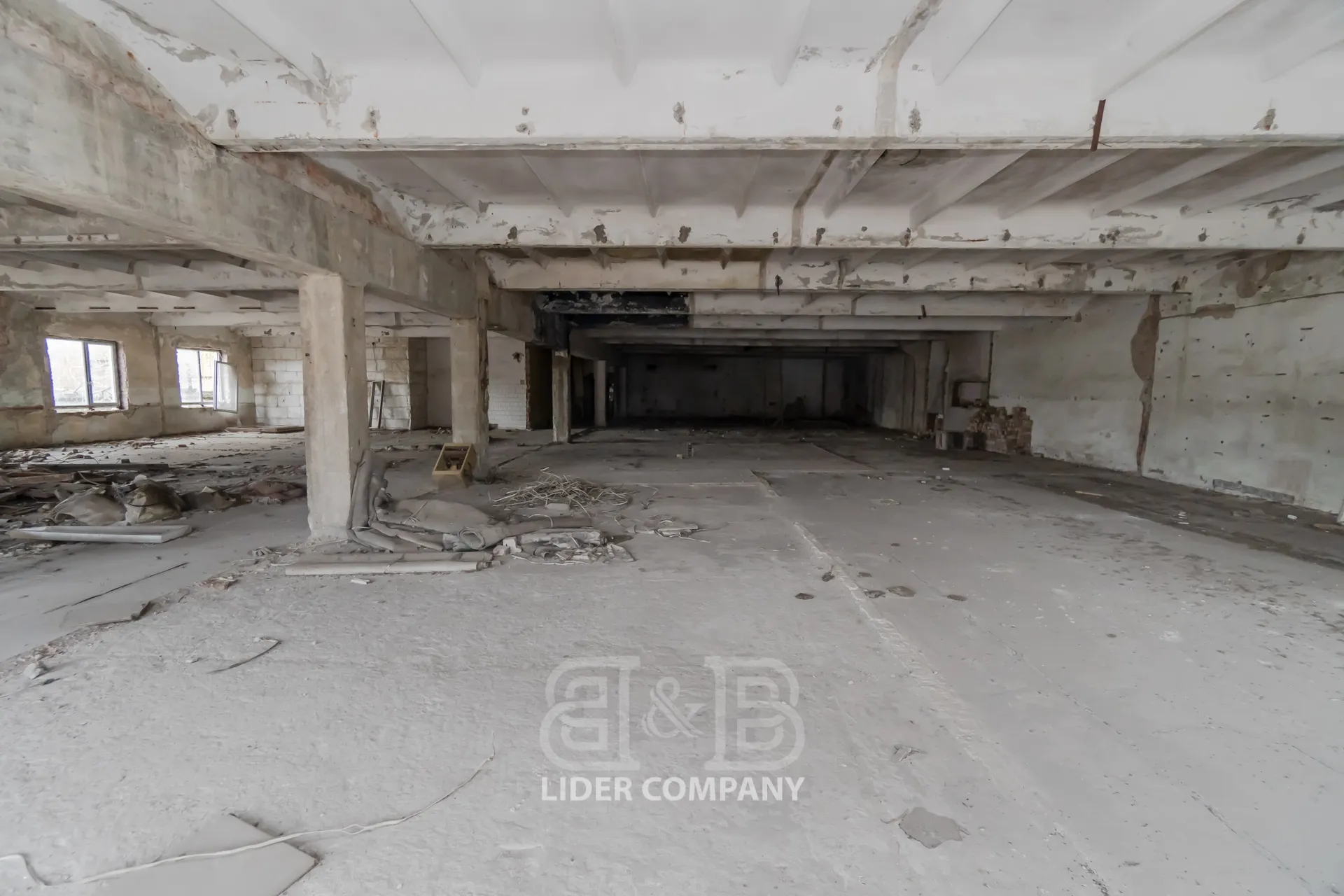 Commercial space, 650 m² — Image 1