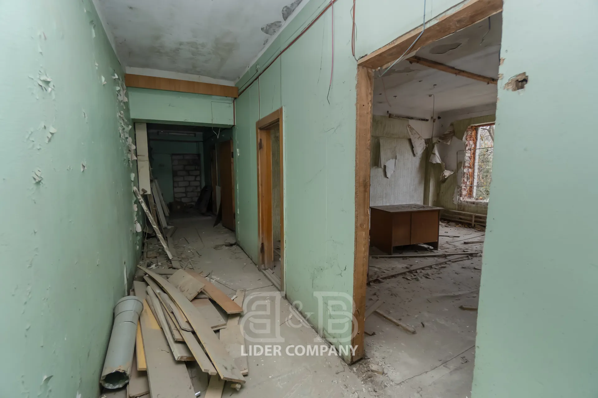 Commercial space, 650 m² — Image 2