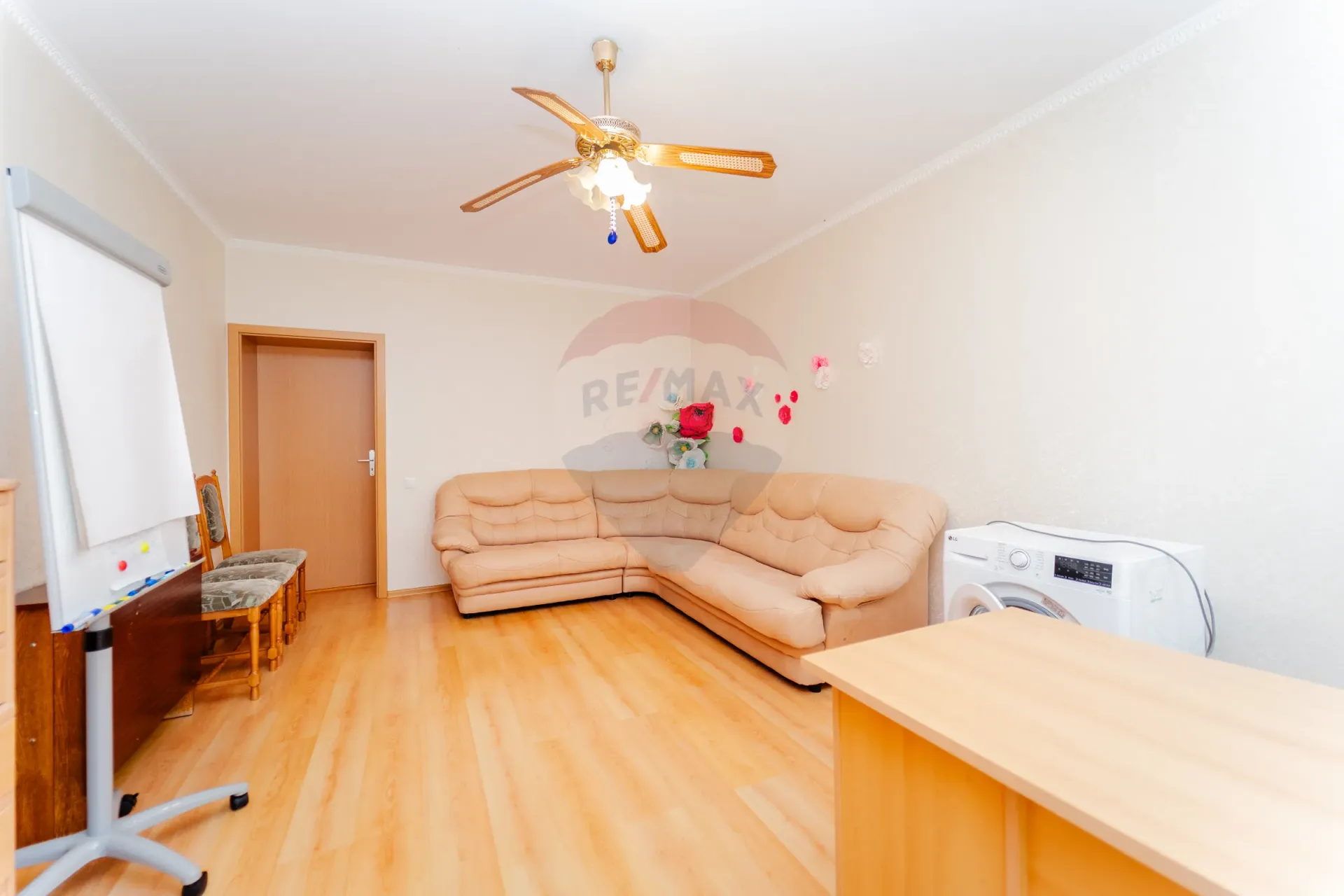 2-floor house, 223.9 m² — Image 12