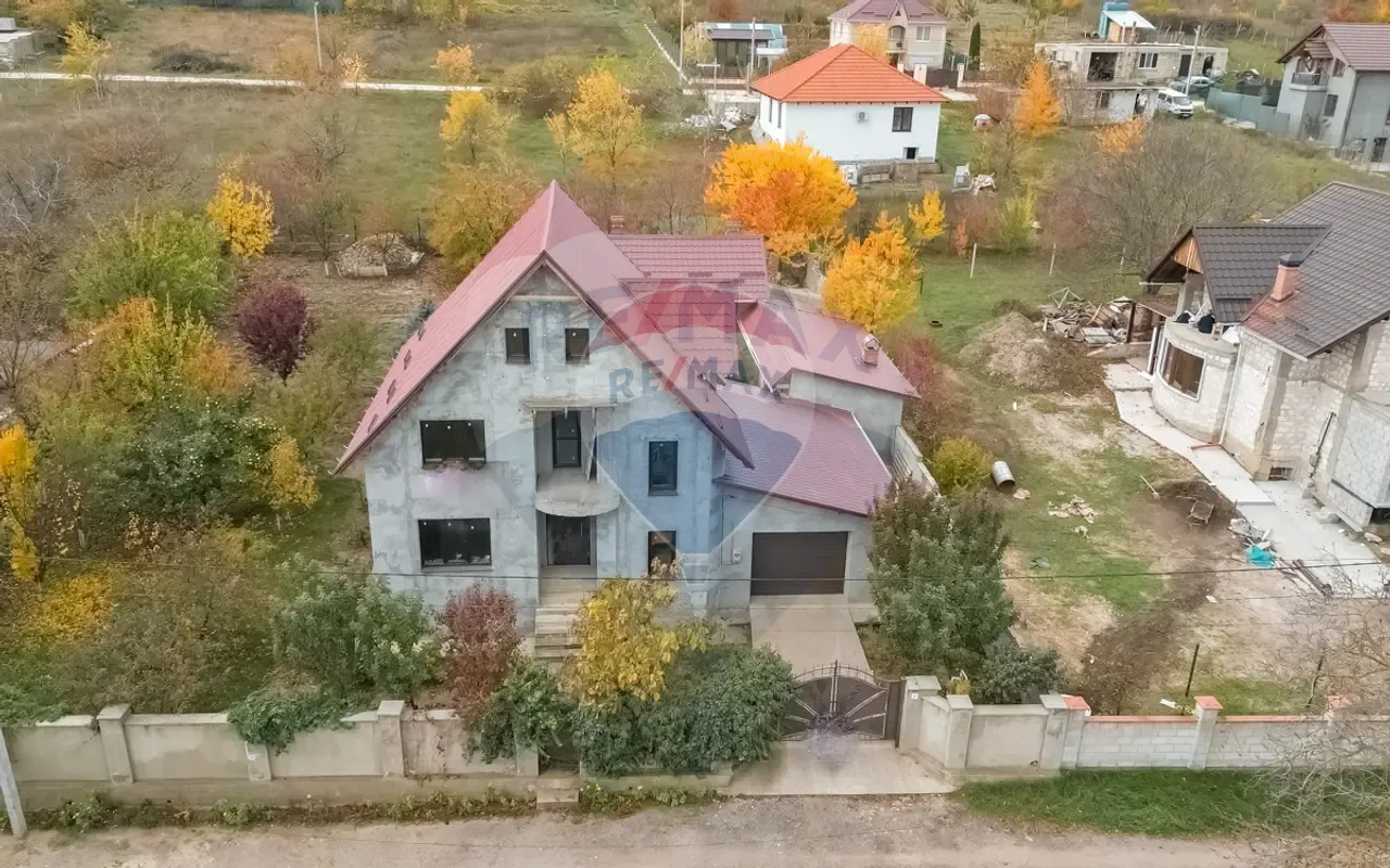 2-floor house, 190 m² — Image 9