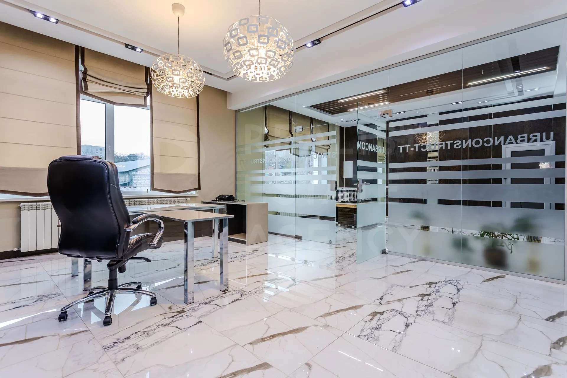 Trade space, 875 m² — Image 3