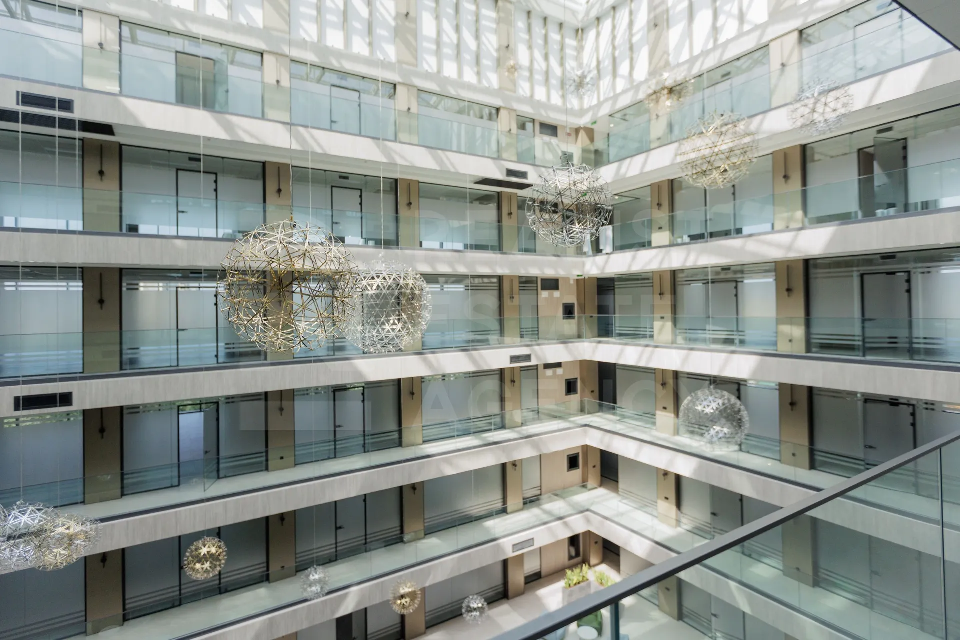 1-bedroom office, 990 m² — Image 4