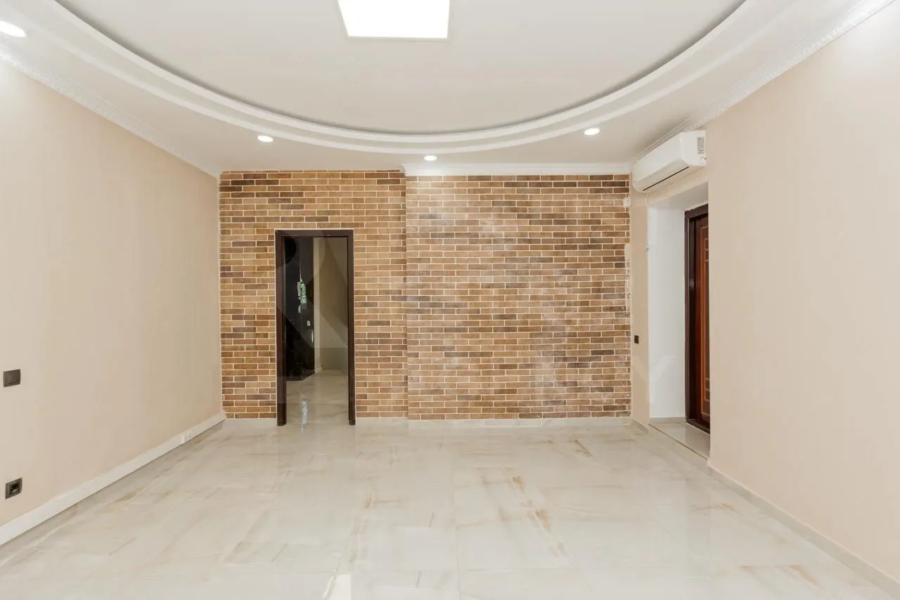 15-camere birou, 520 m² — Imagine 1