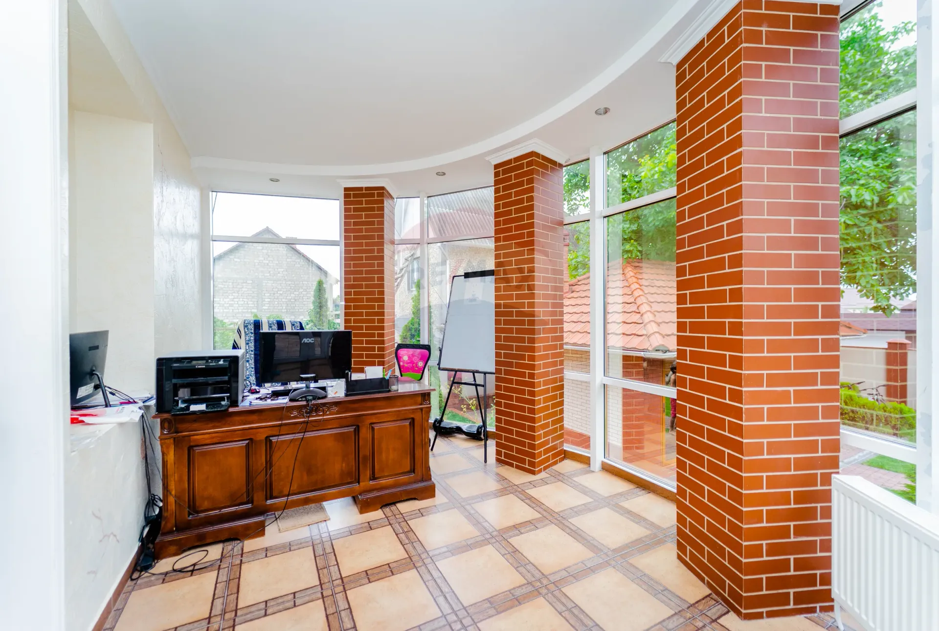 3-floor house, 270 m² — Image 5