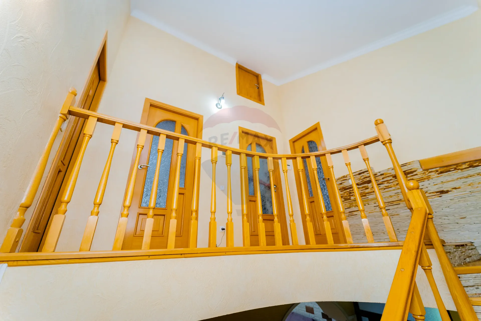 3-floor house, 270 m² — Image 17