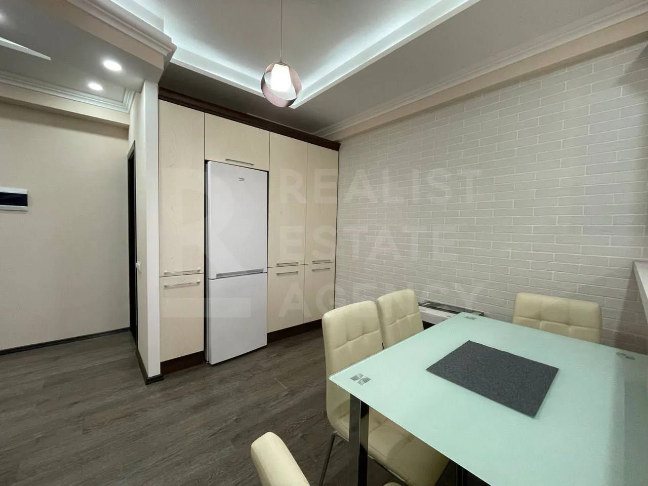 2-bedroom apartment, 55 m² — Image 3