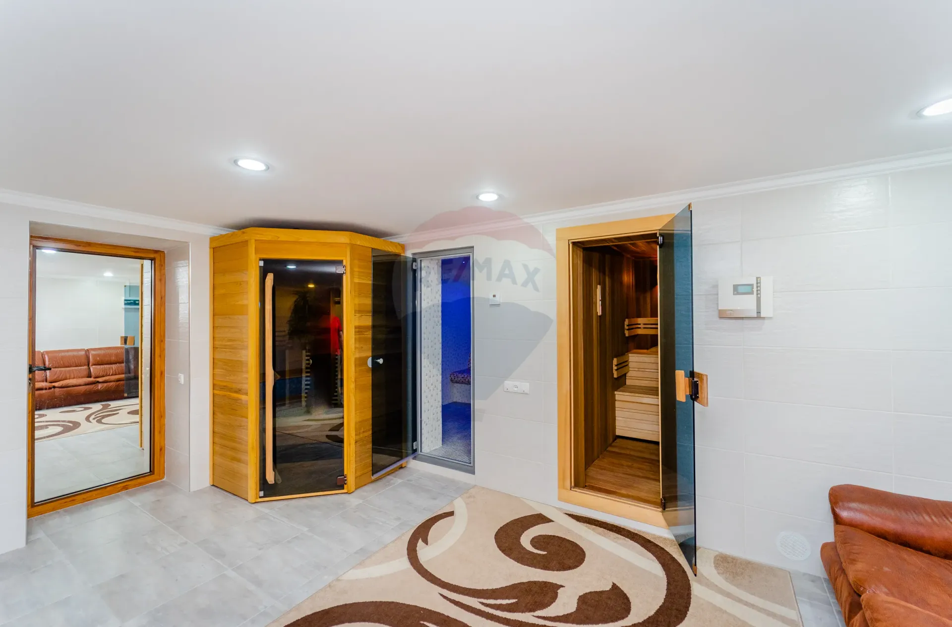 3-floor house, 270 m² — Image 6