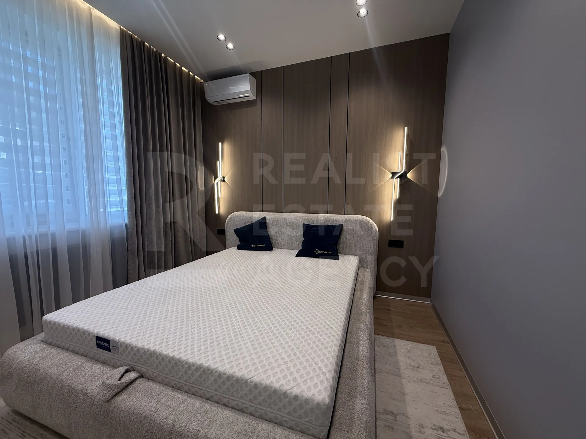2-этажный дом, 3 комнаты, 225 м² — Изображение 3