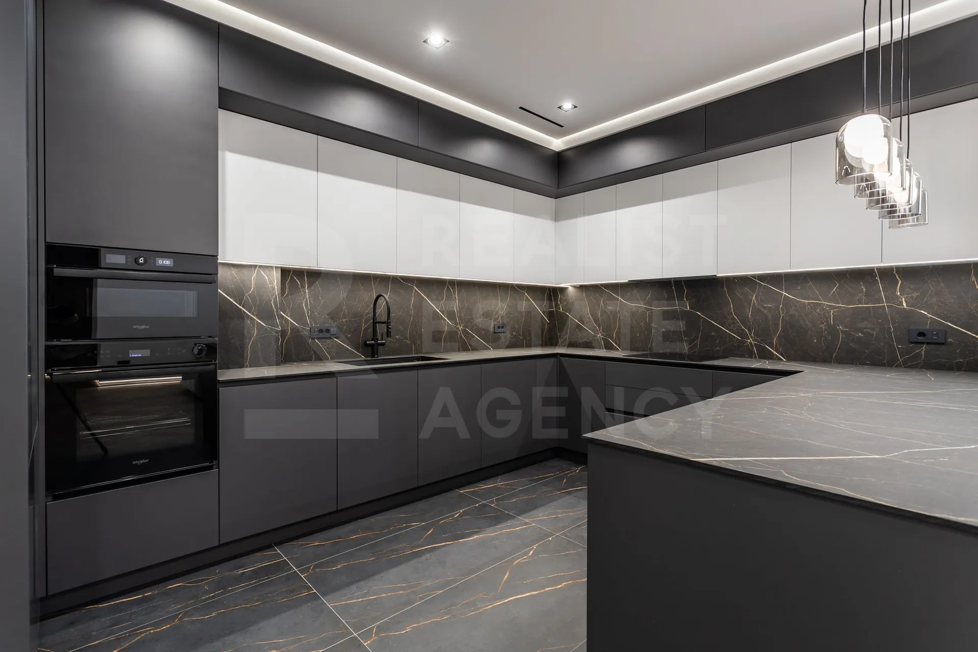 4-комнатная квартира, 143 м² — Изображение 2