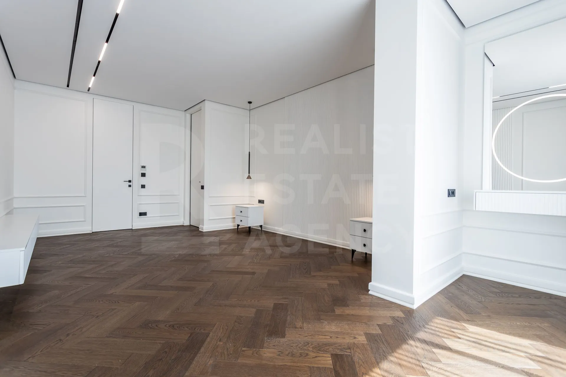 4-комнатная квартира, 143 м² — Изображение 3