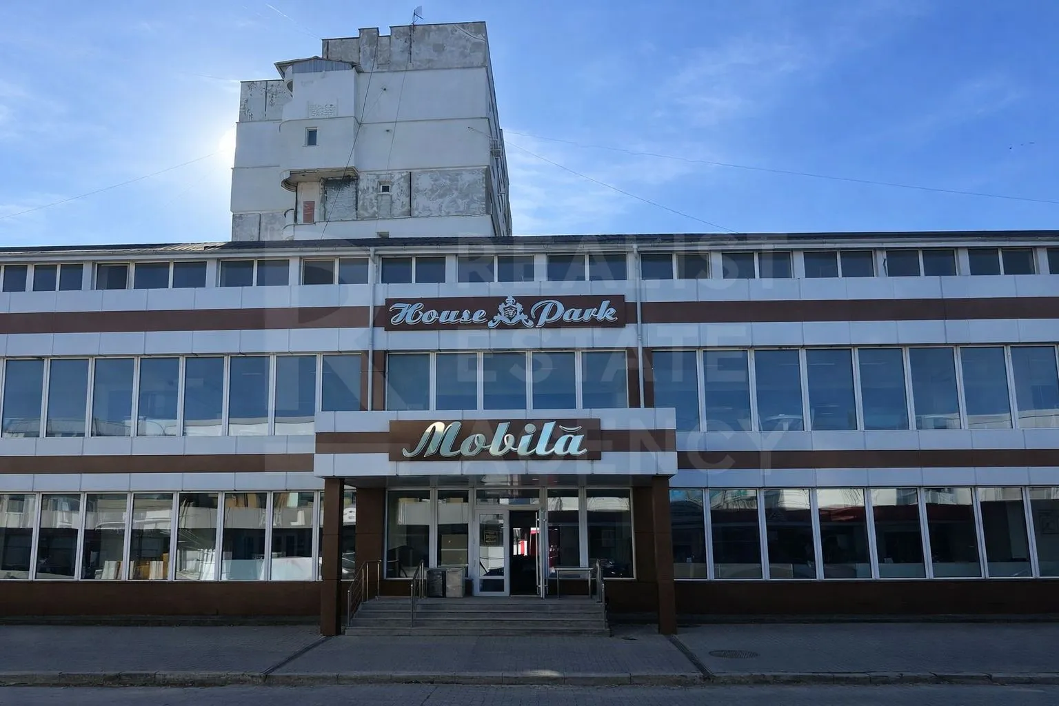 Торговое помещение, 600 м² — Изображение 1