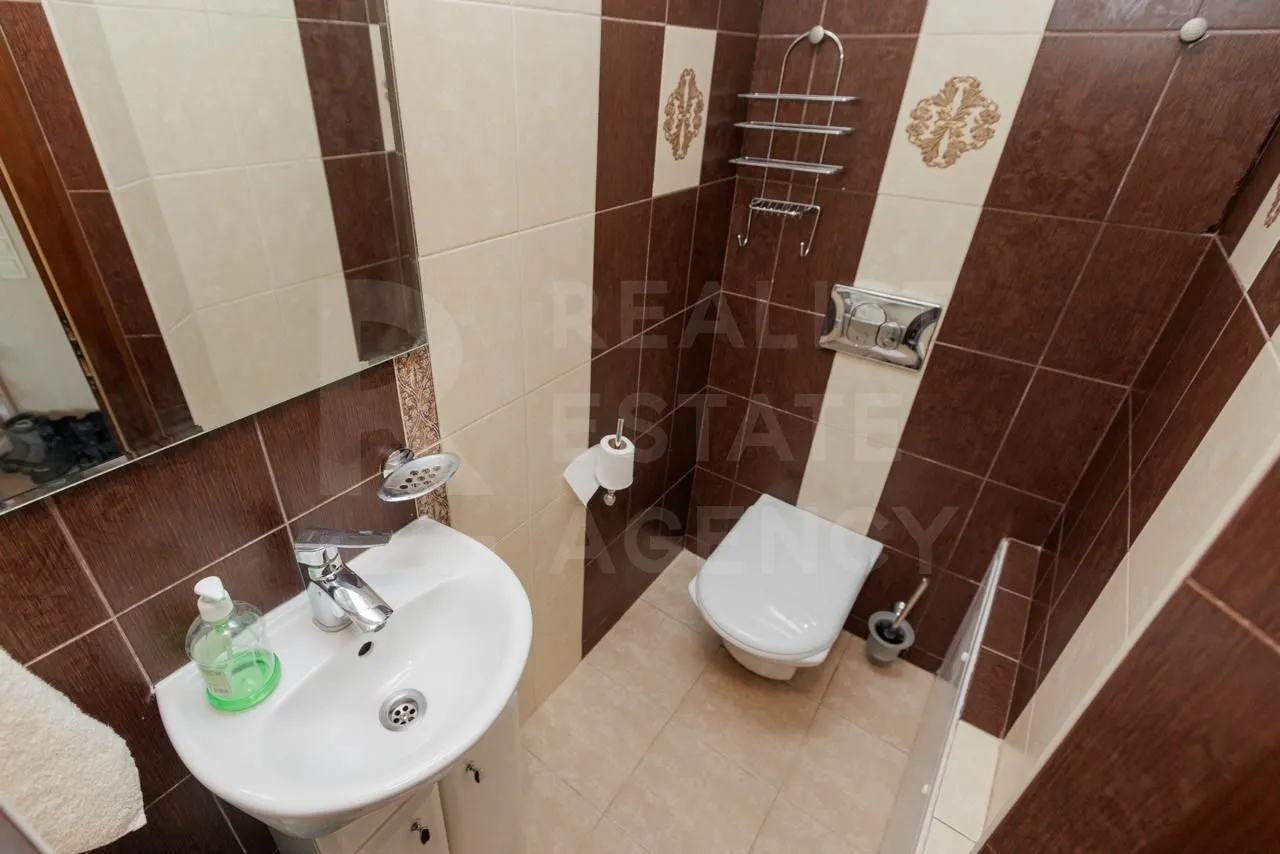 4-комнатная квартира, 130 м² — Изображение 4