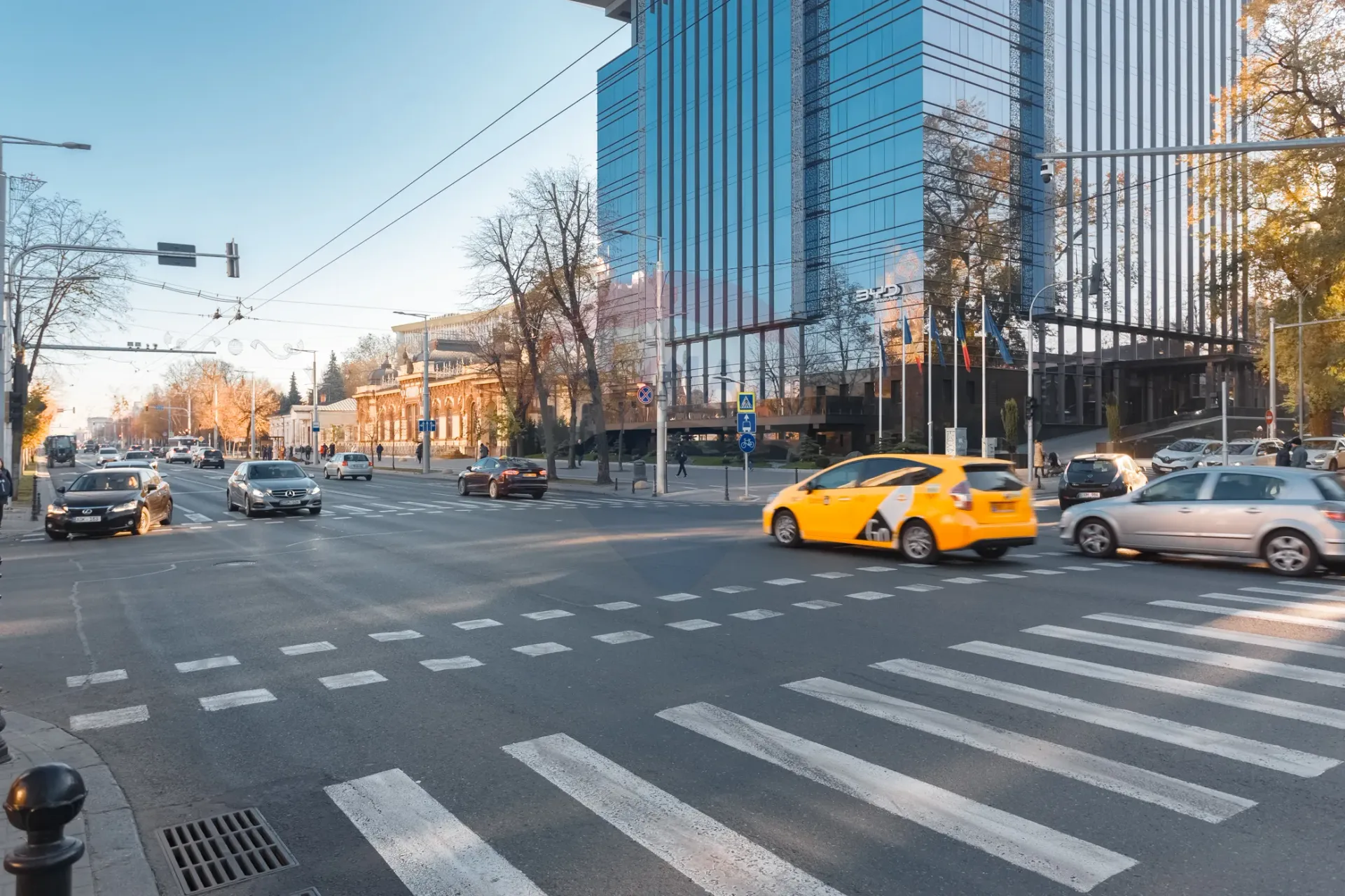 1-bedroom office, 15 000 m² — Image 19