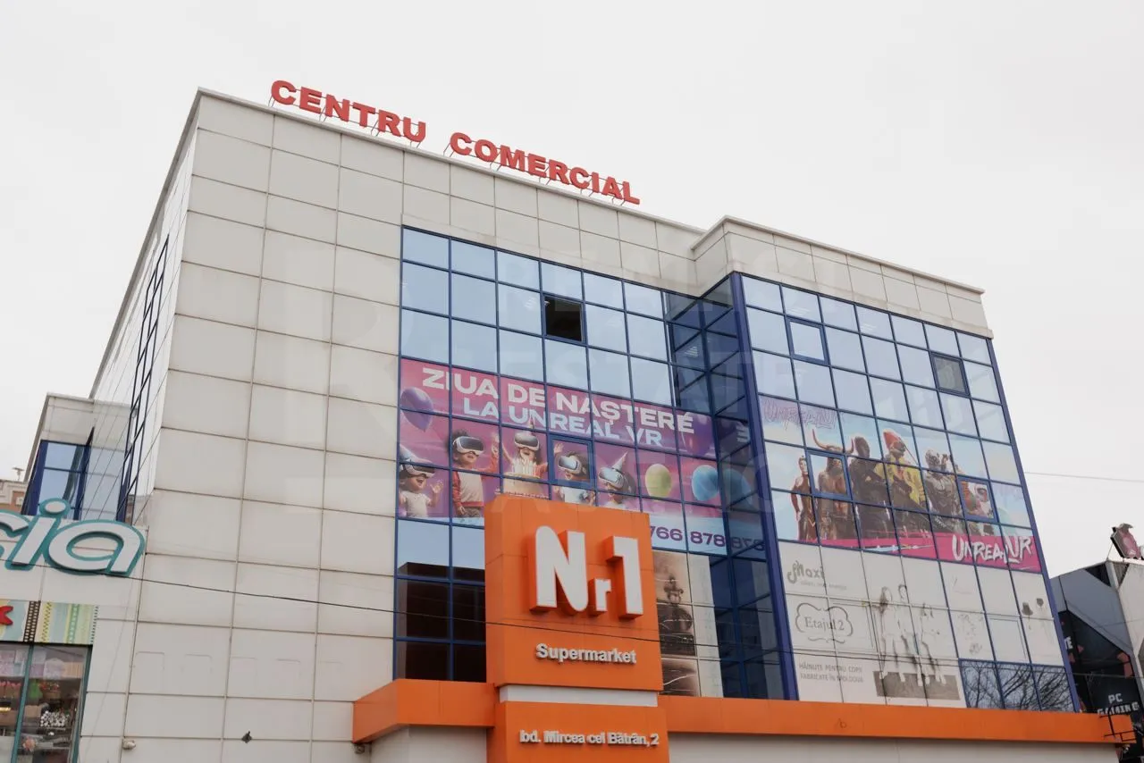 Spațiu comercial, 700 m² — Imagine 3