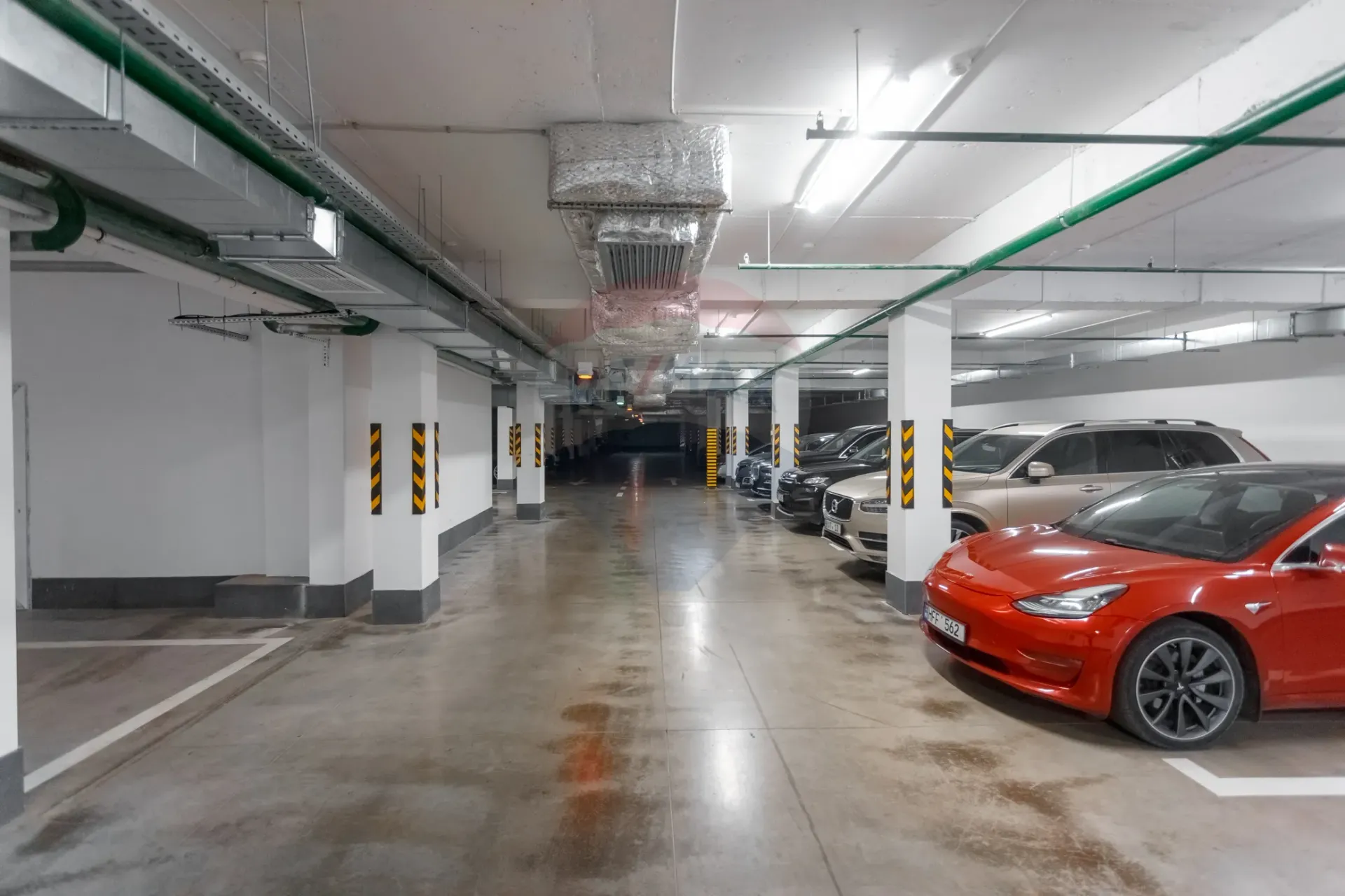 1-bedroom office, 15 000 m² — Image 7