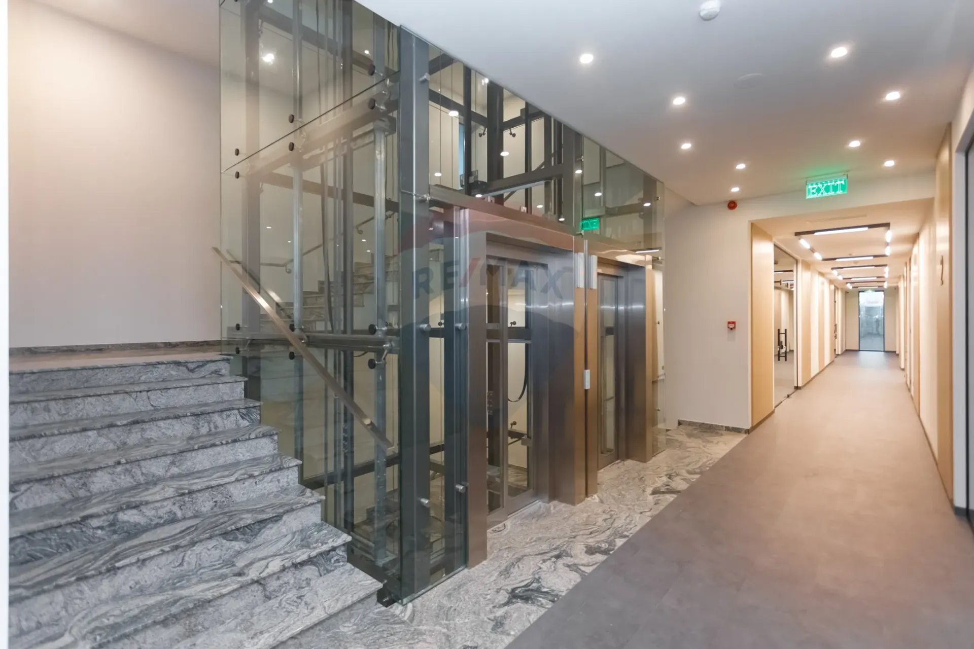 1-bedroom office, 100 m² — Image 17