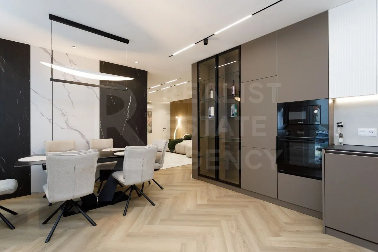 3-bedroom apartment, 112 m² — Image 2
