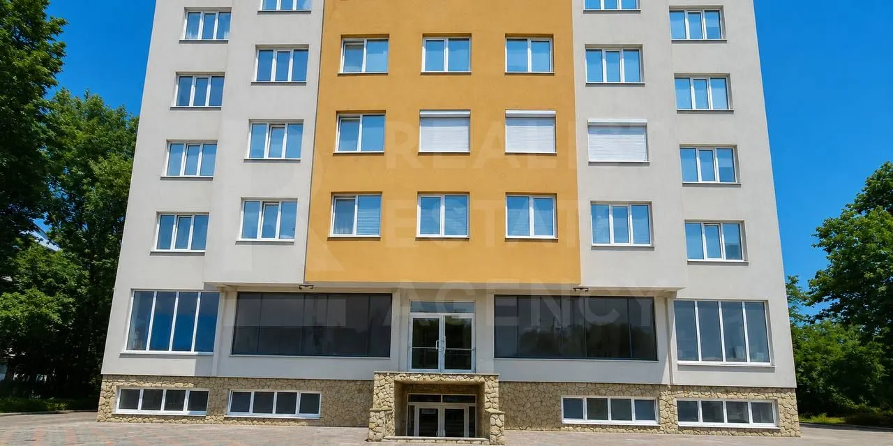 Spațiu comercial, 235 m² — Imagine 2