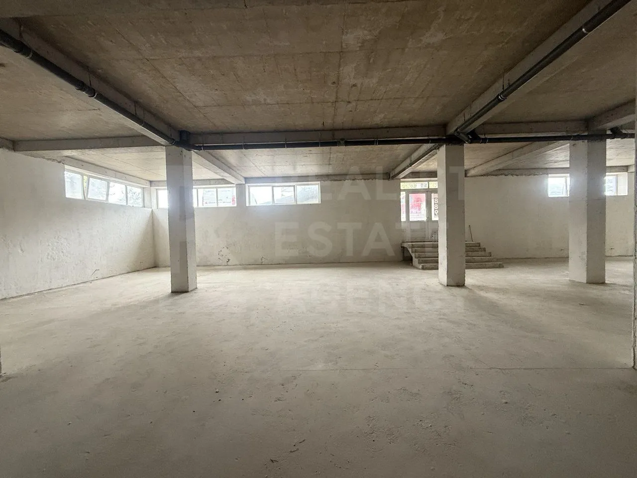 Spațiu comercial, 235 m² — Imagine 3