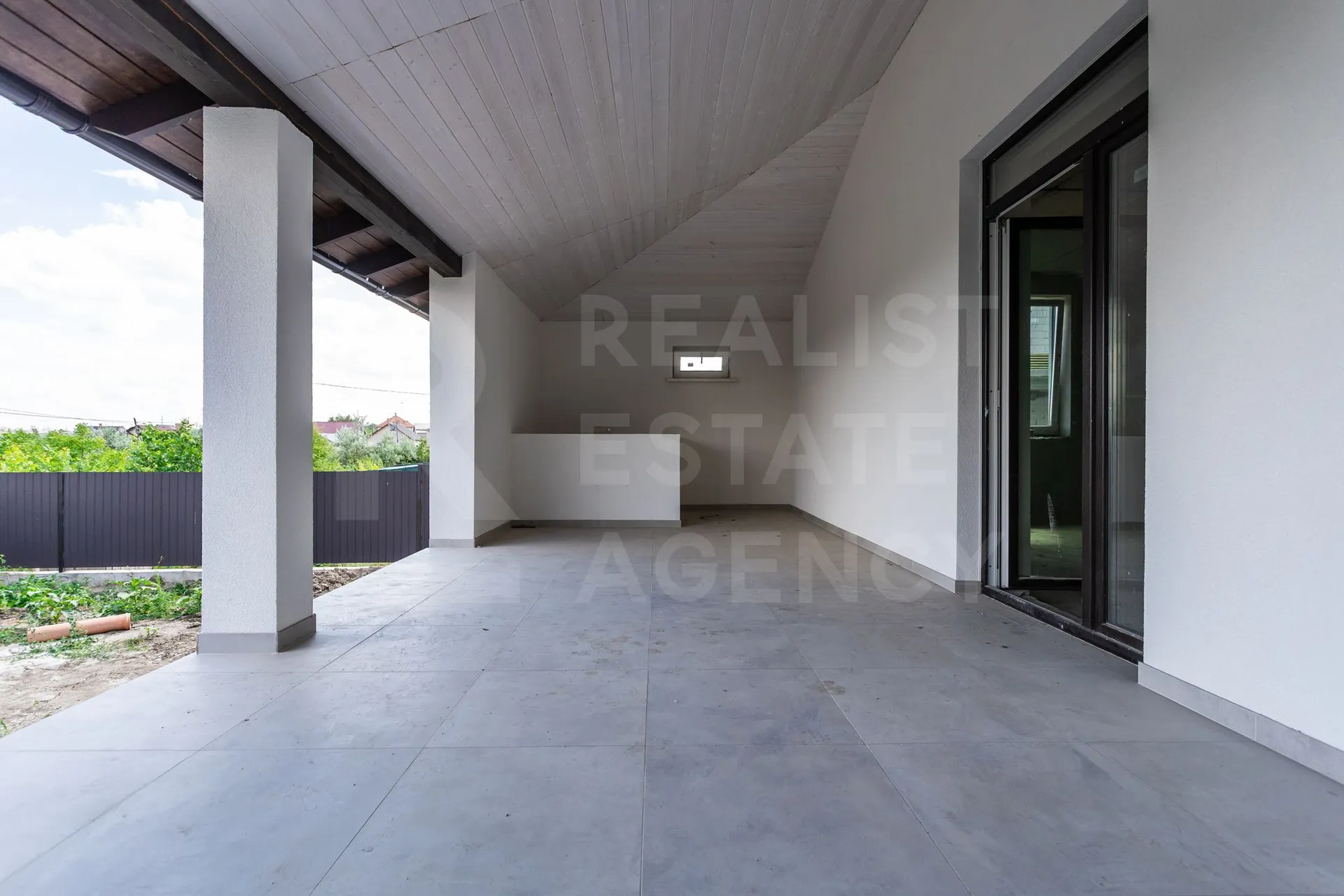 2-этажный дом, 3 комнаты, 145 м² — Изображение 4