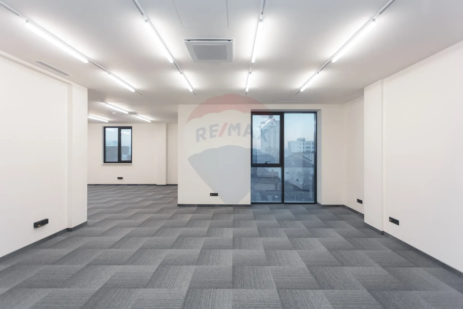 1-bedroom office, 100 m² — Image 14