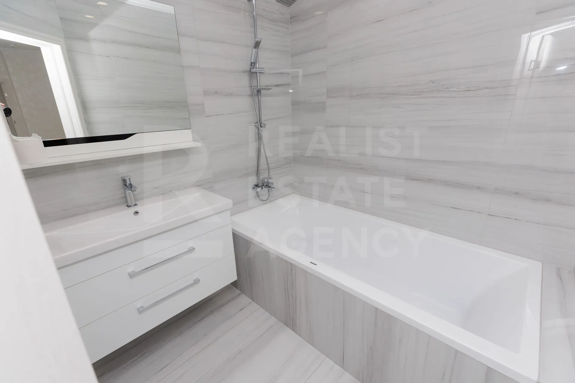 3-комнатная квартира, 70 м² — Изображение 2
