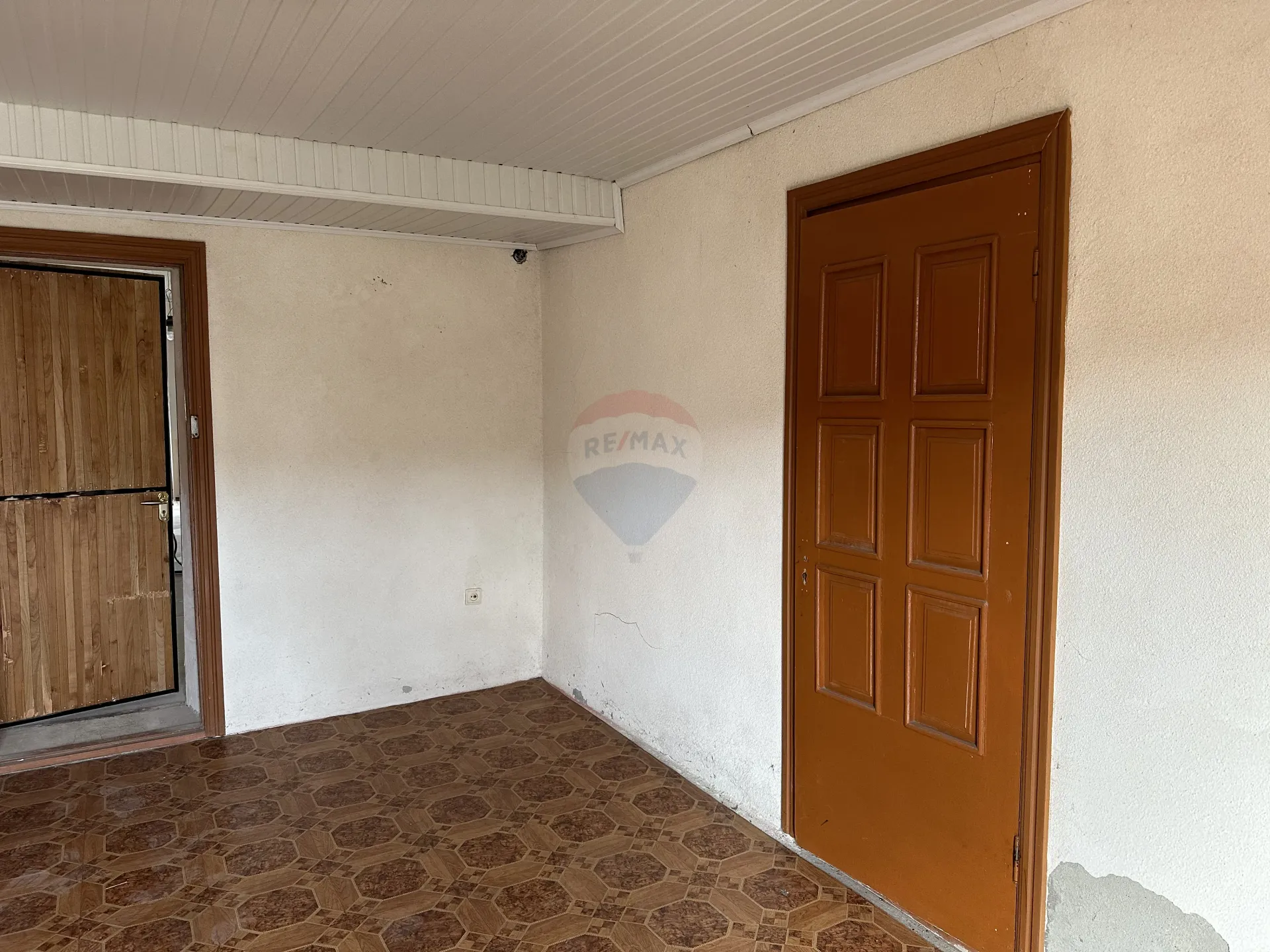 1-bedroom office, 500 m² — Image 4