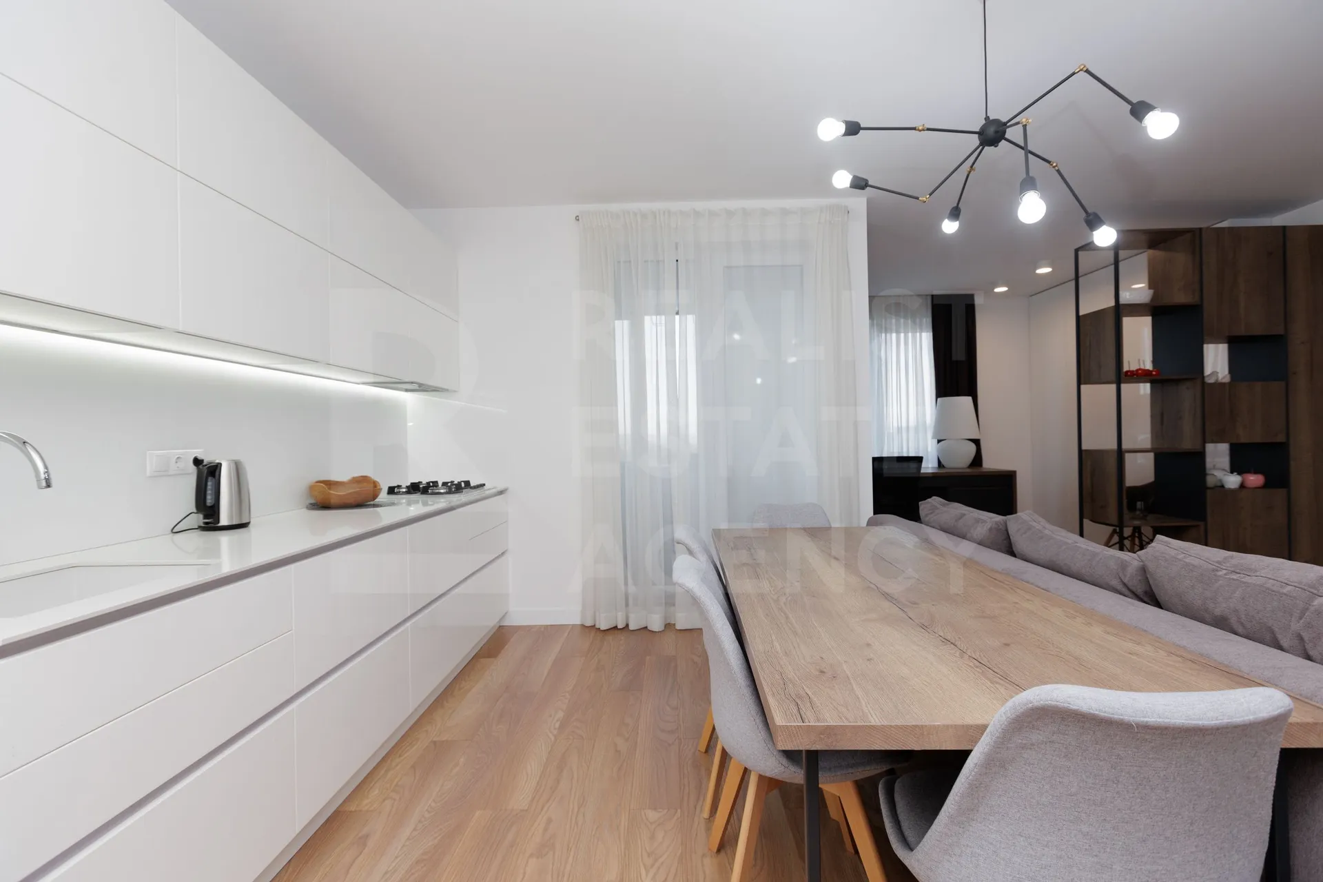 1-комнатная квартира, 74 м² — Изображение 2