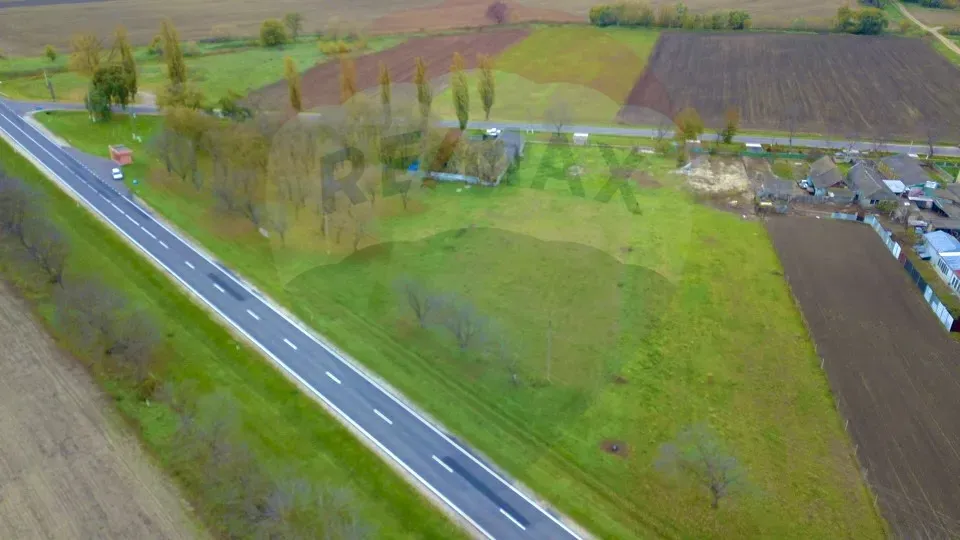 Commercial Land, 1.24 hectares — Image 2