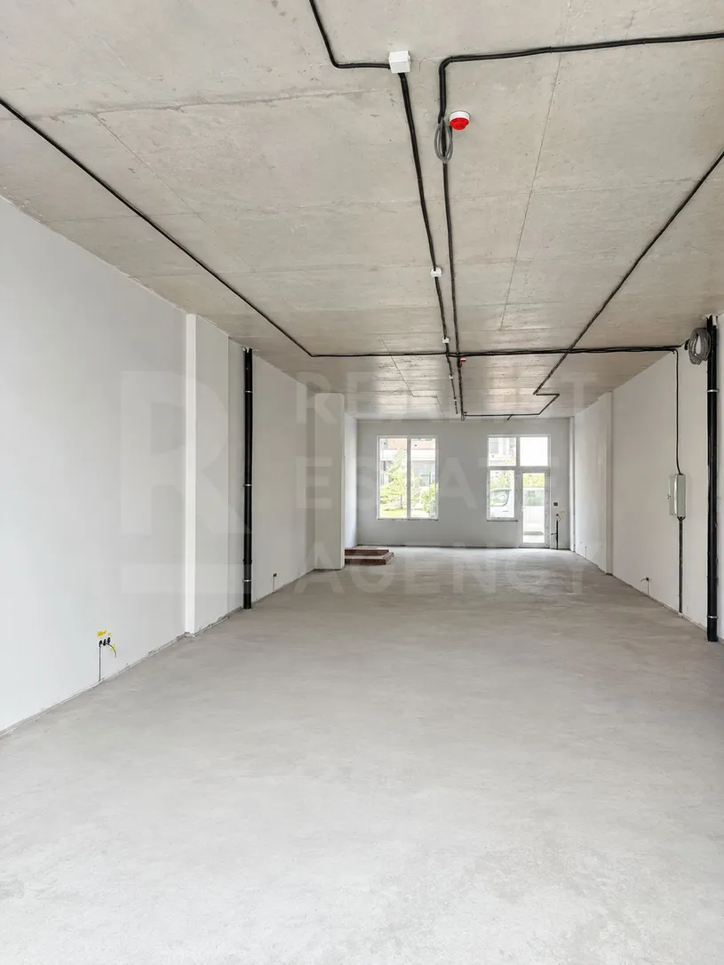 Spațiu comercial, 117 m² — Imagine 1