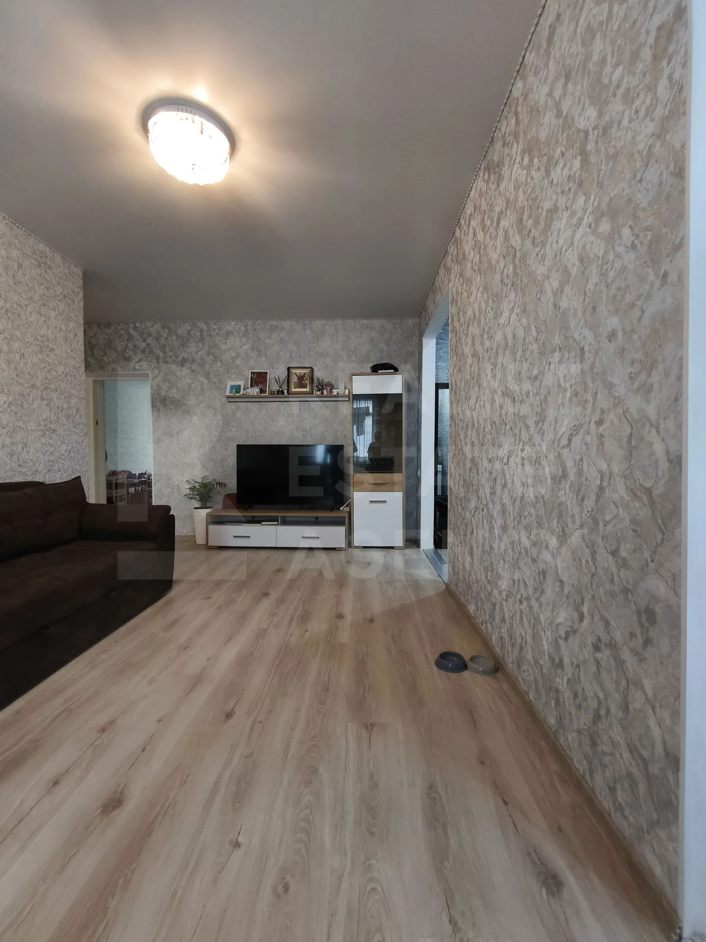 3-комнатная квартира, 58 м² — Изображение 1