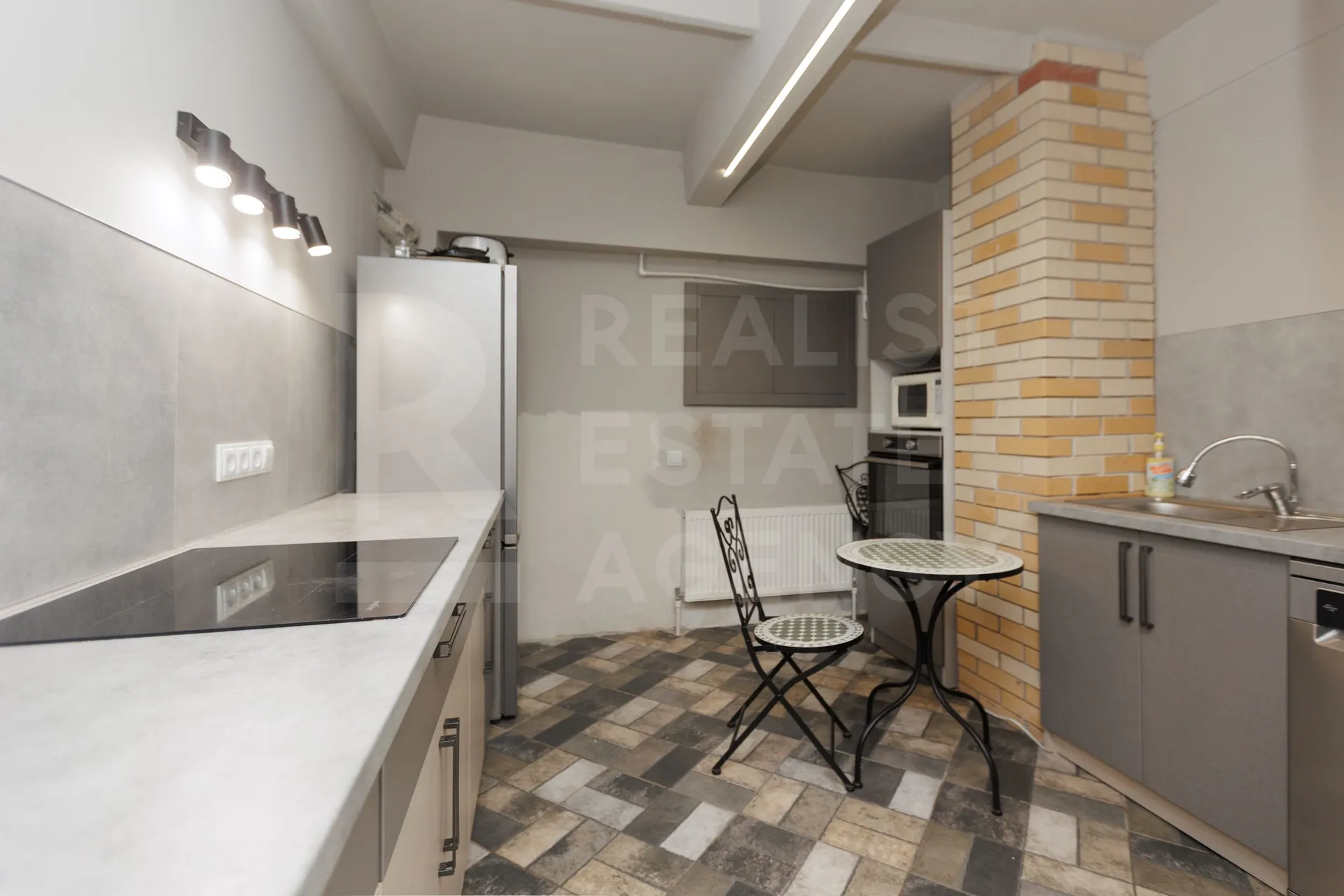 3-комнатная квартира, 153.4 м² — Изображение 2