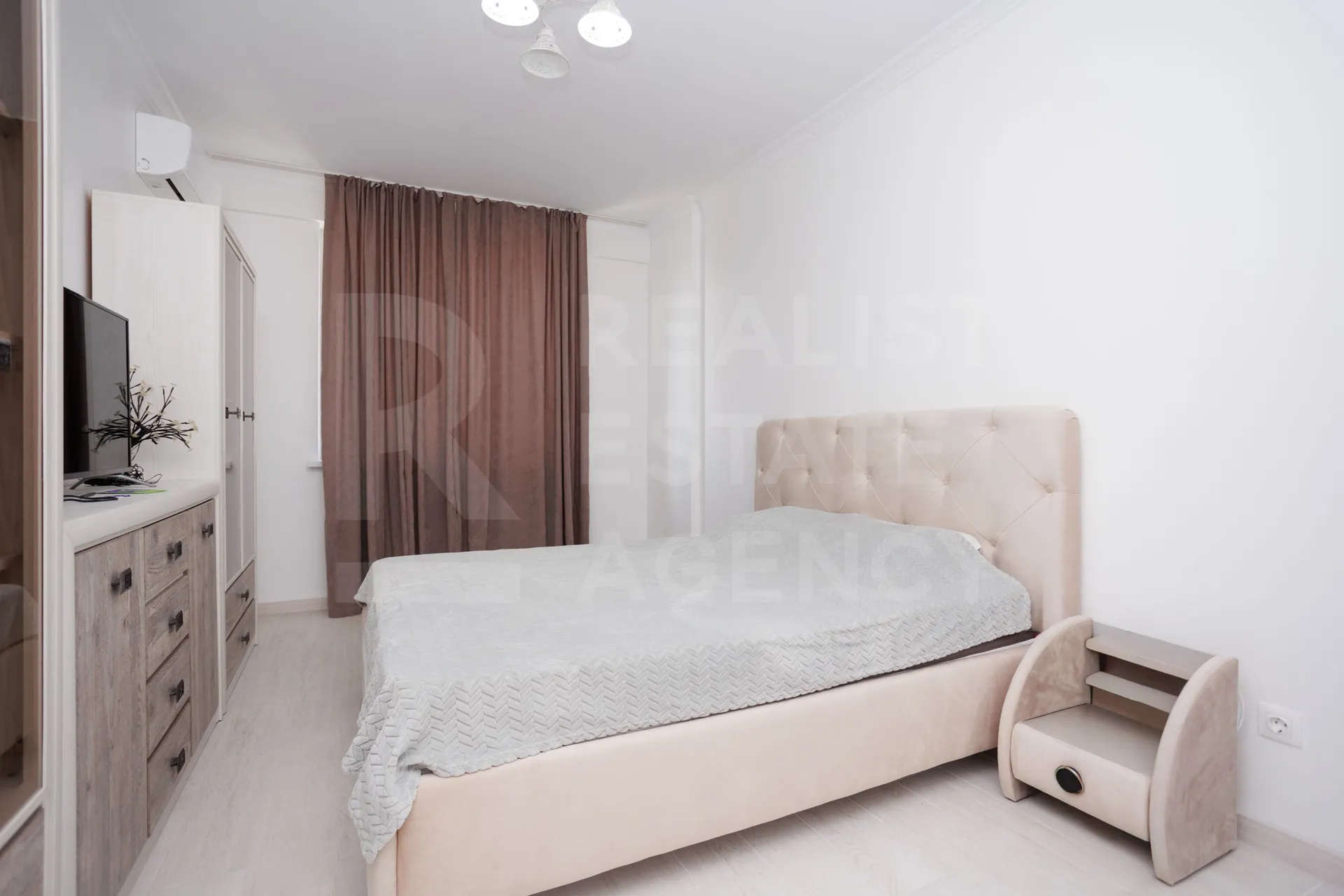 1-camere apartament, 51 m² — Imagine 2