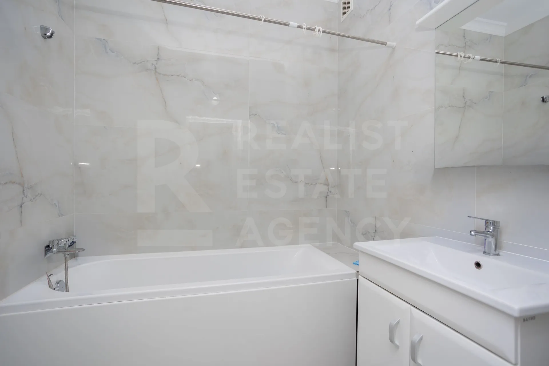 1-camere apartament, 51 m² — Imagine 3
