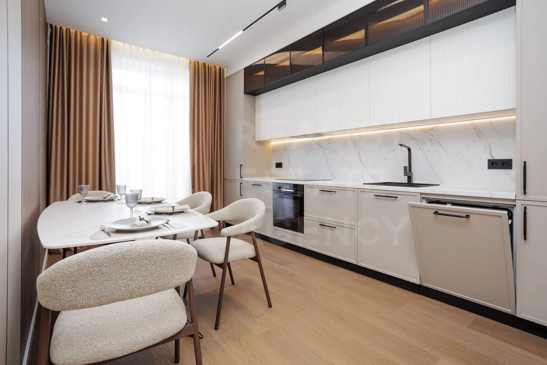 2-комнатная квартира, 86 м² — Изображение 2