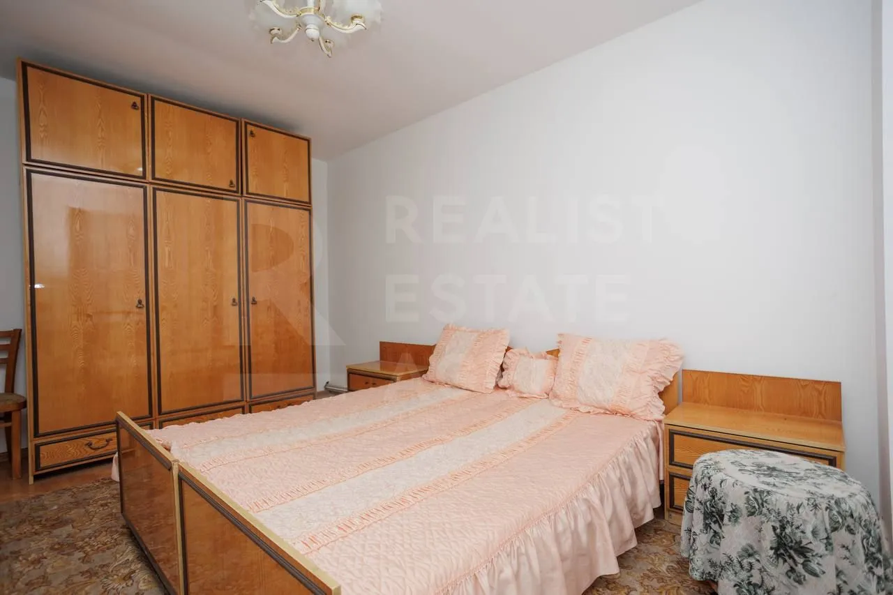 2-этажный дом, 4 комнаты, 174 м² — Изображение 4