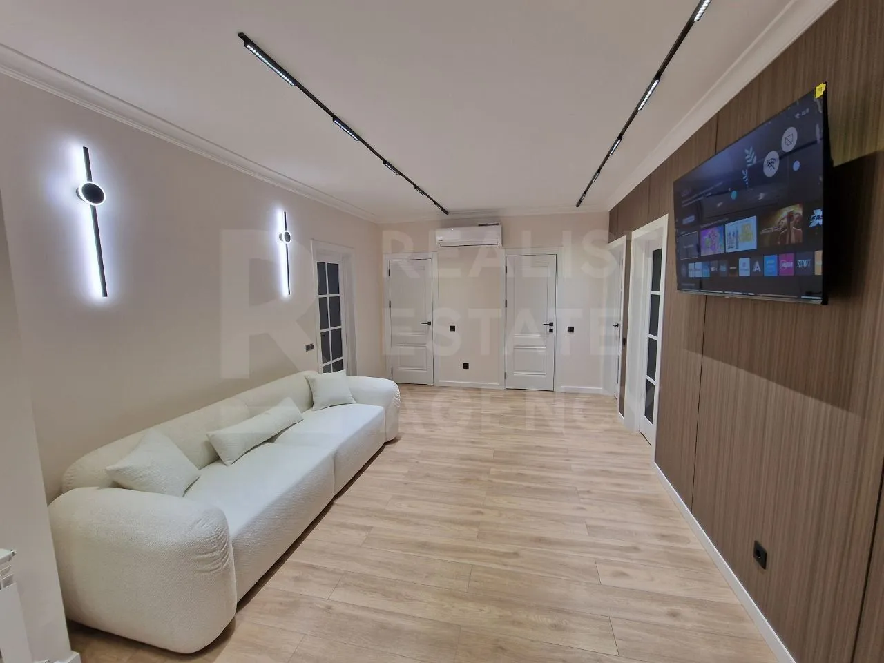 3-camere apartament, 113 m² — Imagine 1