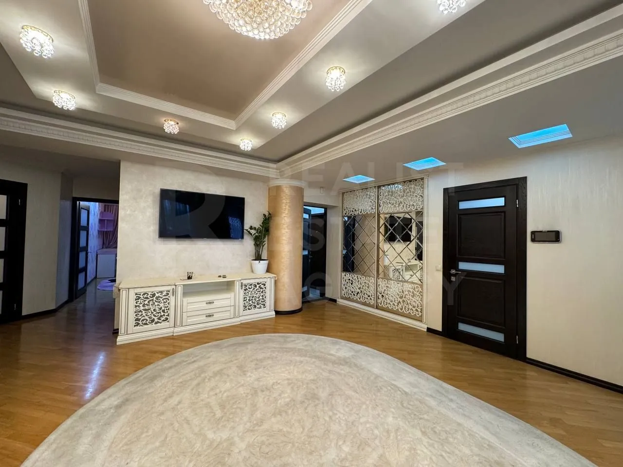 3-комнатная квартира, 130 м² — Изображение 1