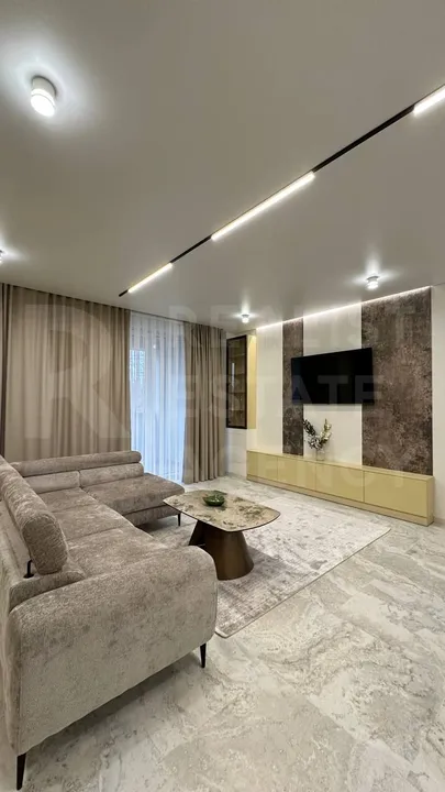 4-этажный дом, 4 комнаты, 228 м² — Изображение 3