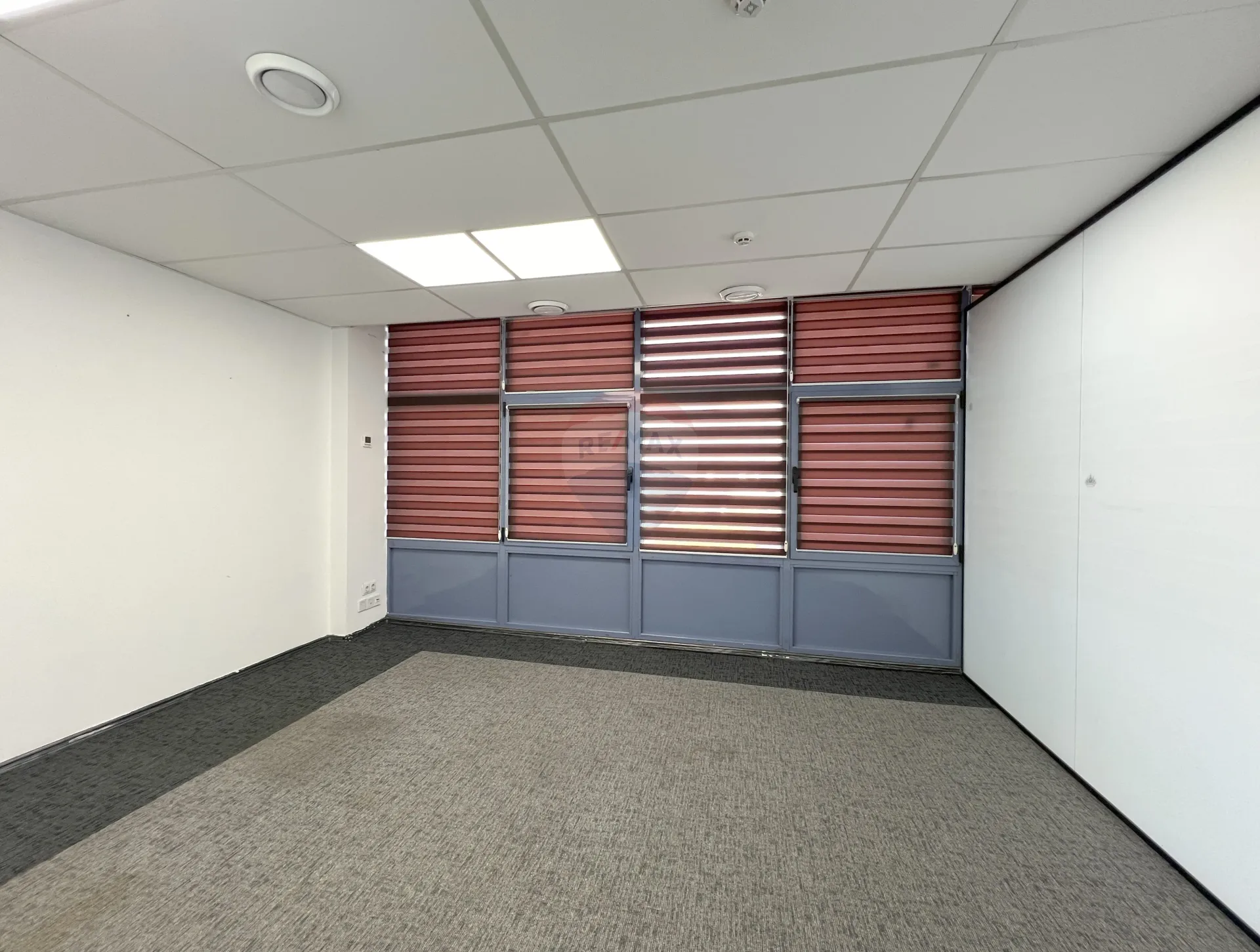 1-bedroom office, 50 m² — Image 12