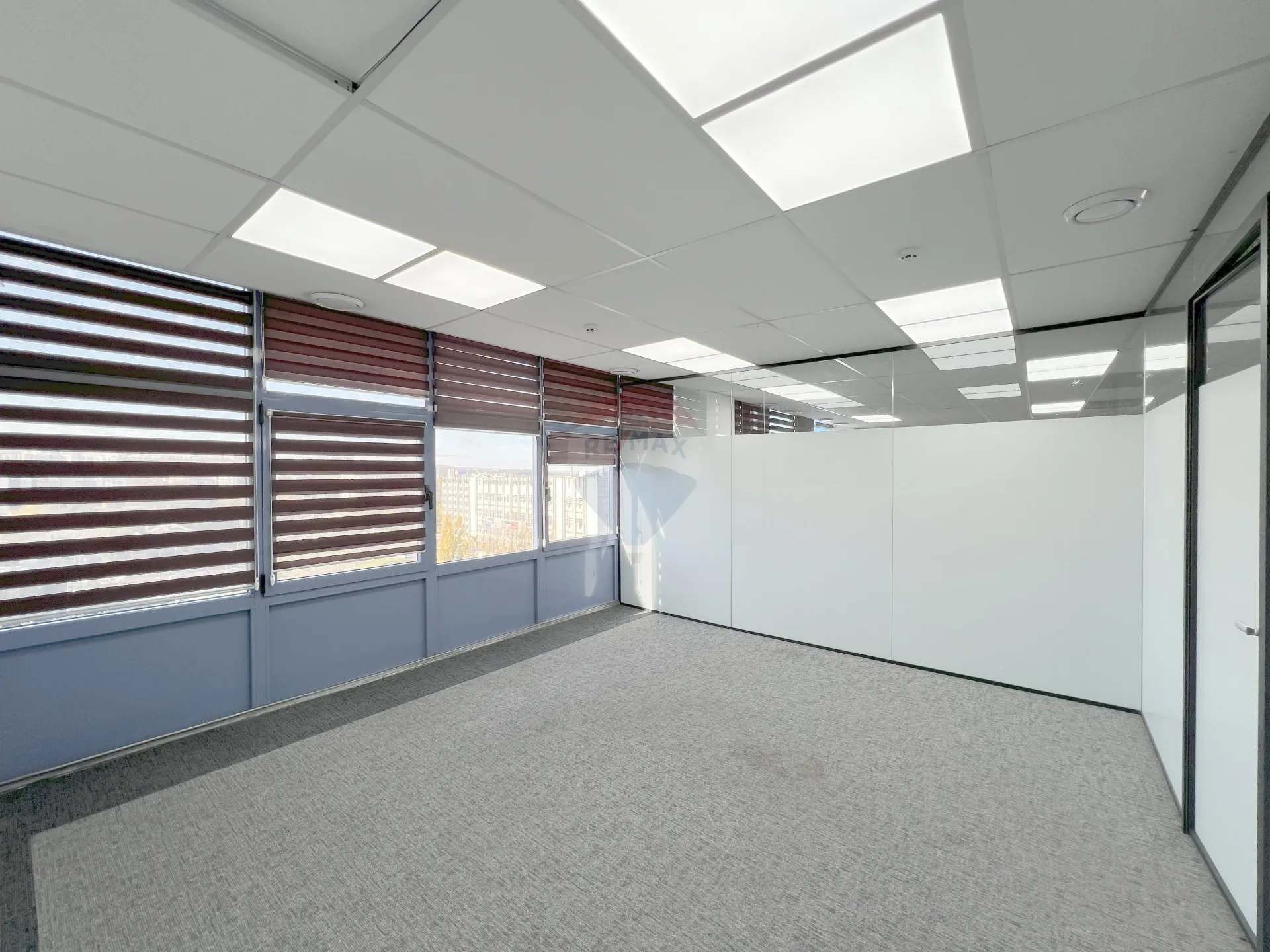 1-bedroom office, 50 m² — Image 9