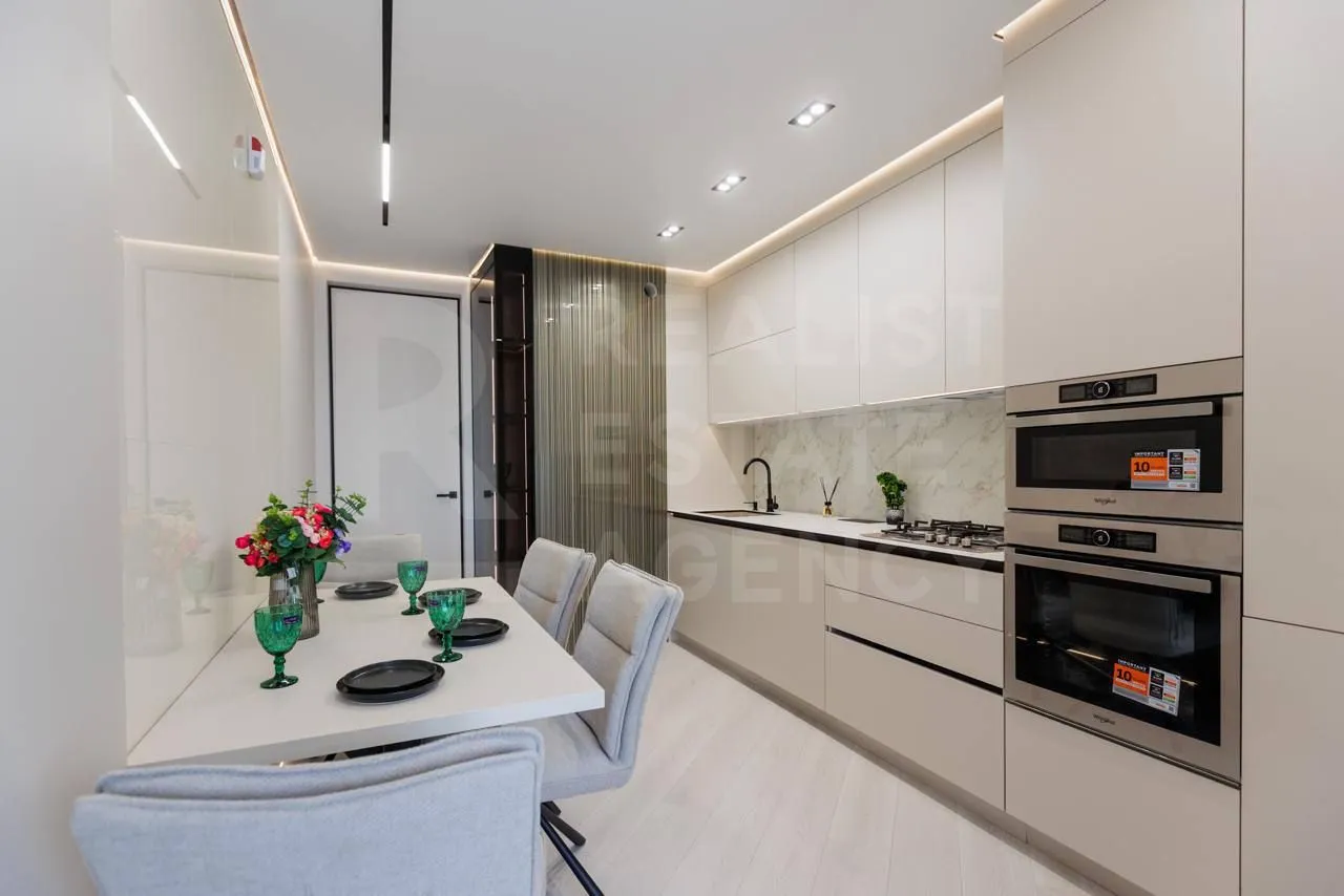 2-комнатная квартира, 74 м² — Изображение 2
